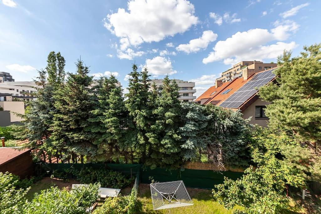 Village-like Peace & Quiet In City + Parking * Prague